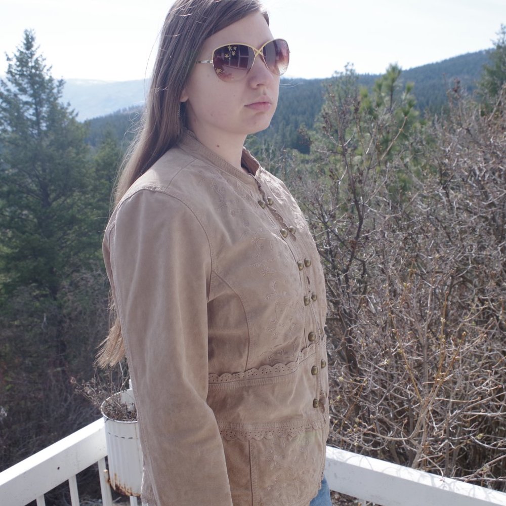 Vintage 100% Genuine Leather Tan Ladies Jacket